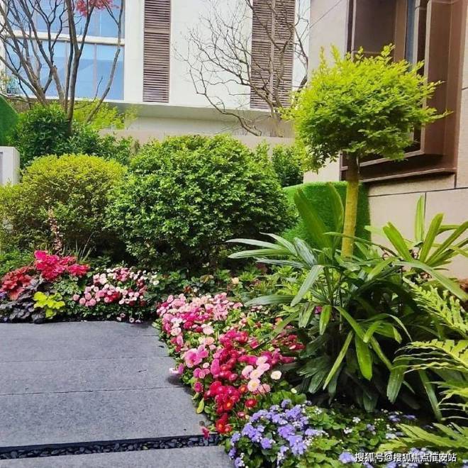 处发布：尼德兰半岛以品质铸就传奇!爱游戏平台聚焦尼德兰半岛别墅售楼(图13)